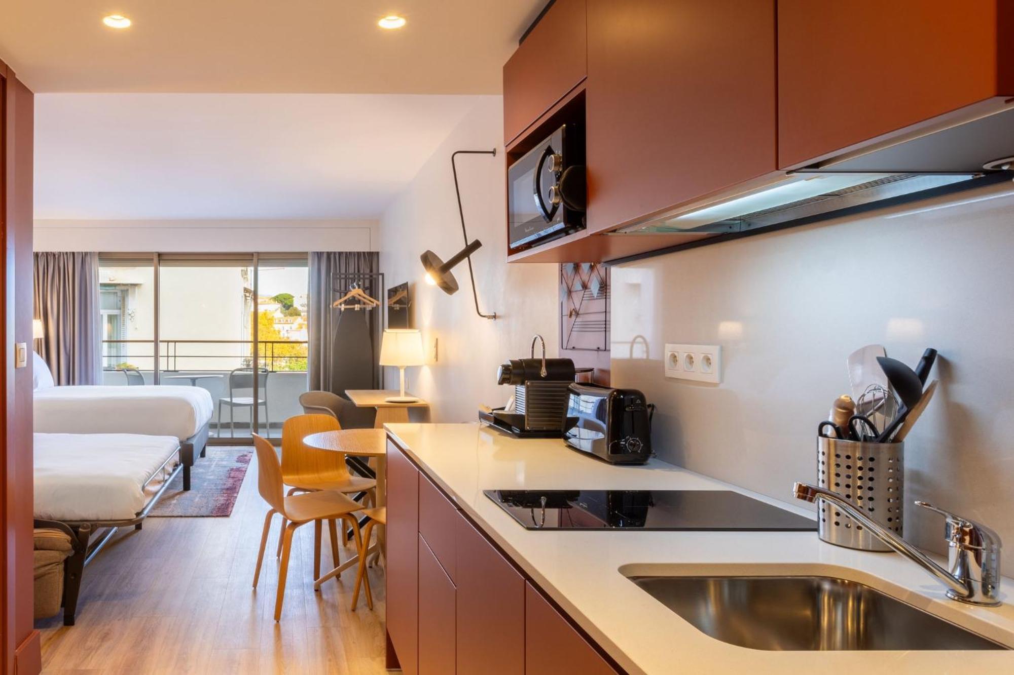 Staybridge Suites - Cannes Centre By Ihg Екстериор снимка