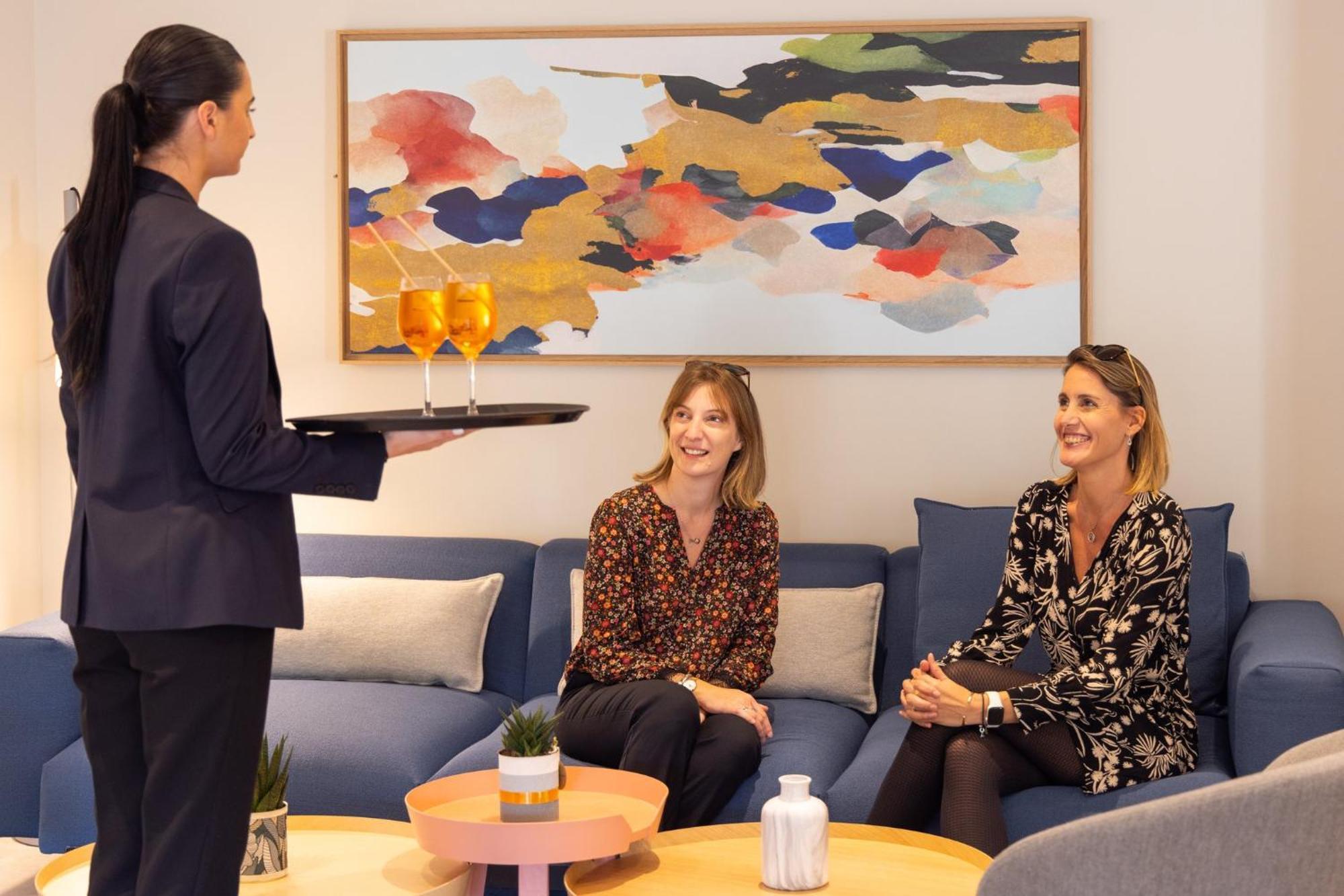 Staybridge Suites - Cannes Centre By Ihg Екстериор снимка