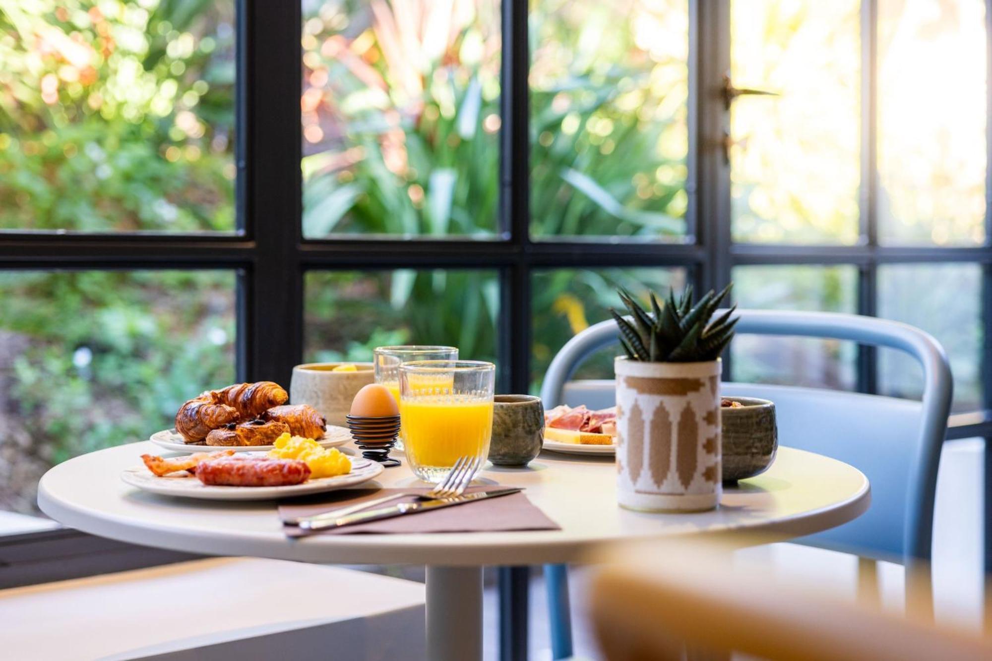 Staybridge Suites - Cannes Centre By Ihg Екстериор снимка