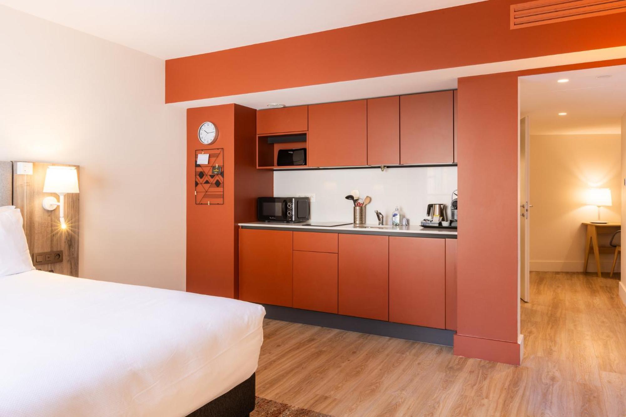Staybridge Suites - Cannes Centre By Ihg Екстериор снимка
