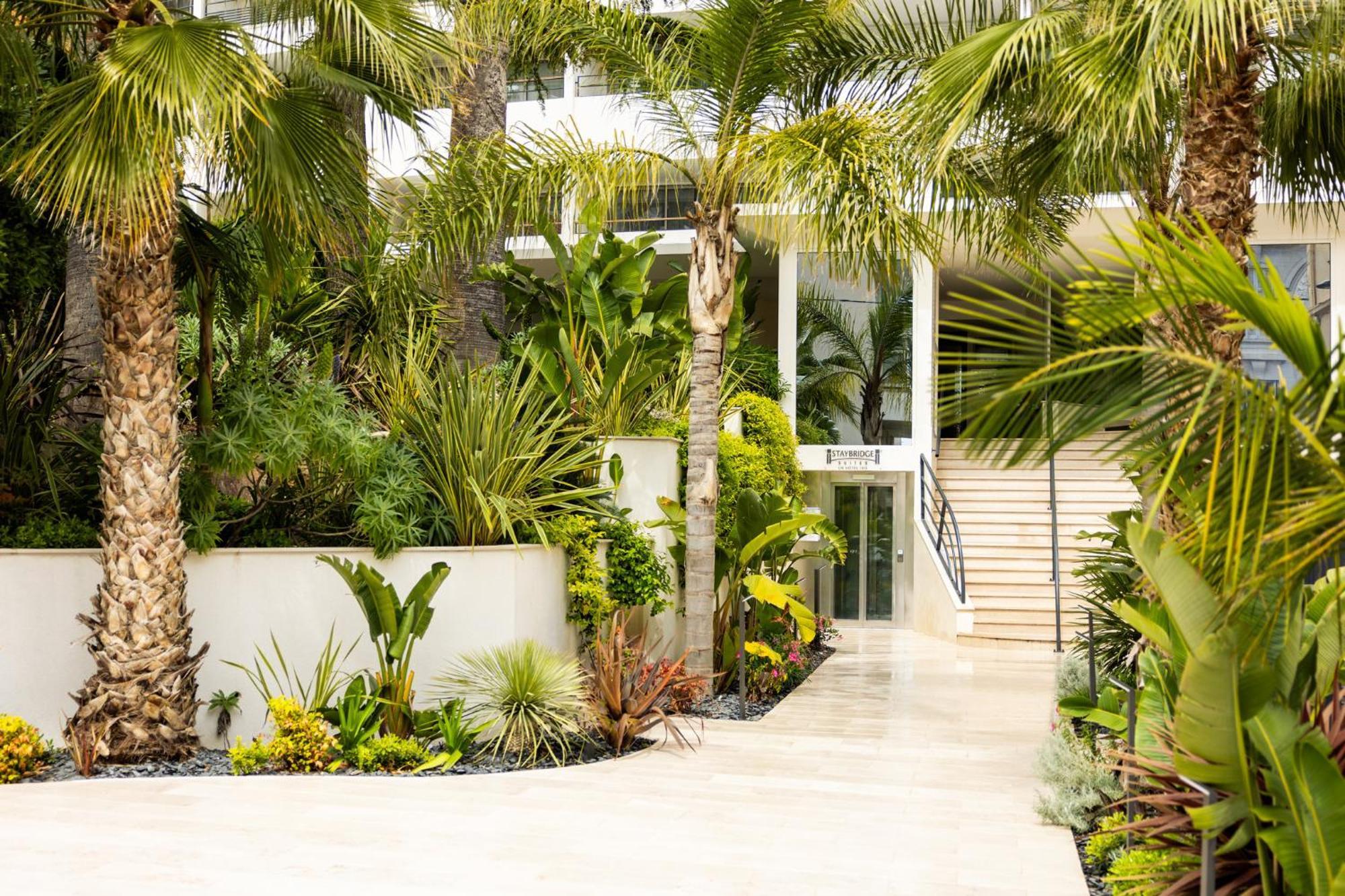 Staybridge Suites - Cannes Centre By Ihg Екстериор снимка